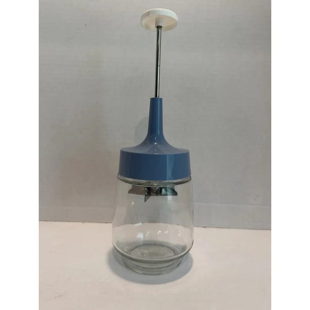 Vintage GEMCO Food/Nut Chopper Stainless Blades Glass Blue Plastic Top USA